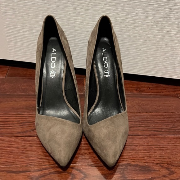 Also Suede Heels - Picture 1 of 5